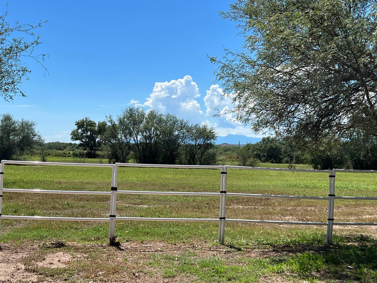 Modular Horse Corral Portable Panel Fencing: (Liberty 12 Panels; 3 Rails)